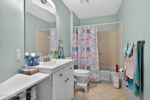 152 Pulaski Boulevard, Toms River, NJ 08757