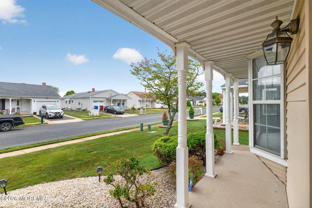 152 Pulaski Boulevard, Toms River, NJ 08757