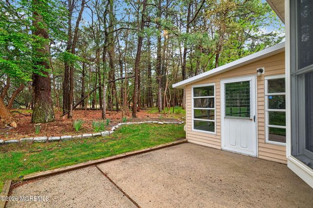 152 Pulaski Boulevard, Toms River, NJ 08757
