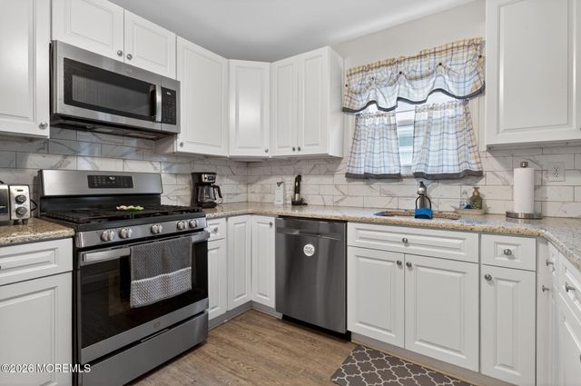 152 Pulaski Boulevard, Toms River, NJ 08757