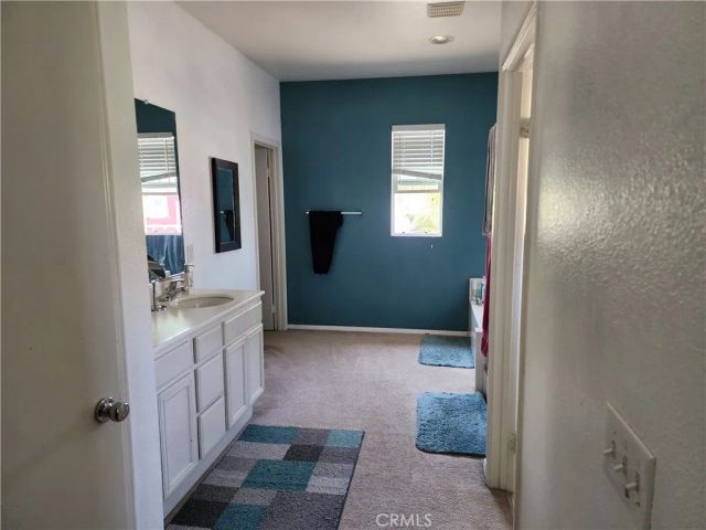990 Whimbrel Way, Perris, CA 92571