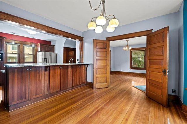 817 Maine Street, Lawrence, KS 66044