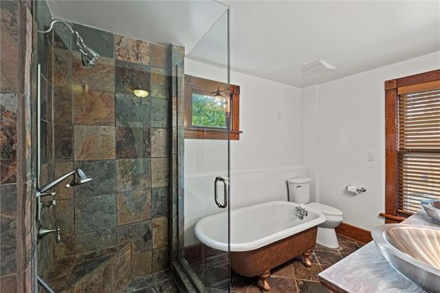 817 Maine Street, Lawrence, KS 66044