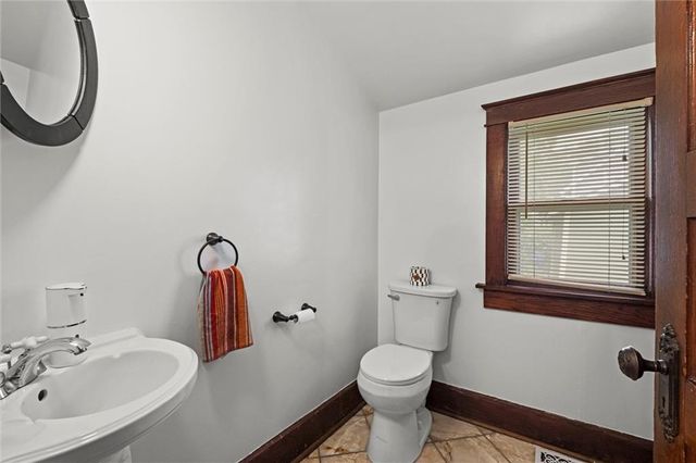 817 Maine Street, Lawrence, KS 66044