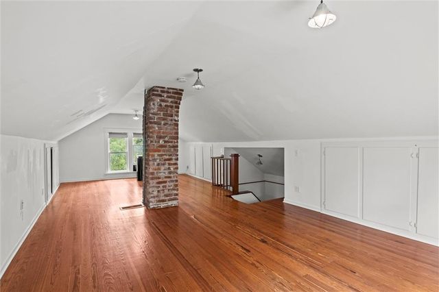 817 Maine Street, Lawrence, KS 66044