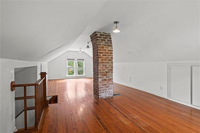 817 Maine Street, Lawrence, KS 66044