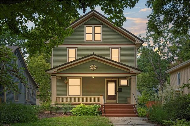 817 Maine Street, Lawrence, KS 66044