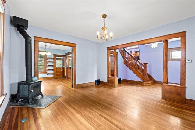 817 Maine Street, Lawrence, KS 66044