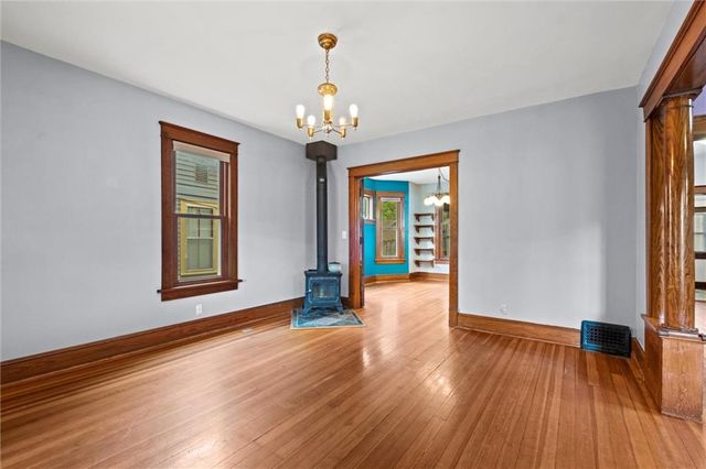 817 Maine Street, Lawrence, KS 66044