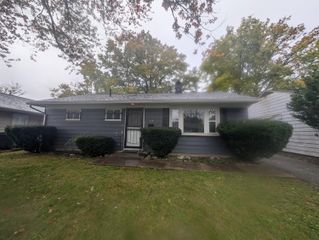 968 Duxberry Avenue, Columbus, OH 43211