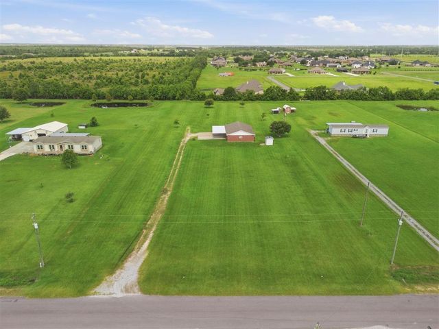 5913 Wrangler Drive, Iowa, LA 70647