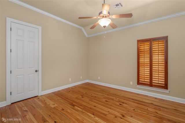 110 Esplanade Court, Bossier City, LA 71111