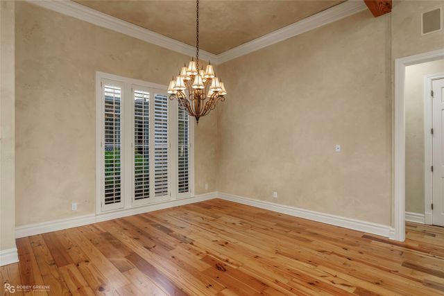 110 Esplanade Court, Bossier City, LA 71111
