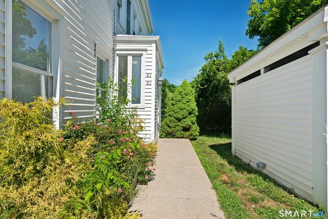 67 Cherry Street R2, Milford, CT 06460