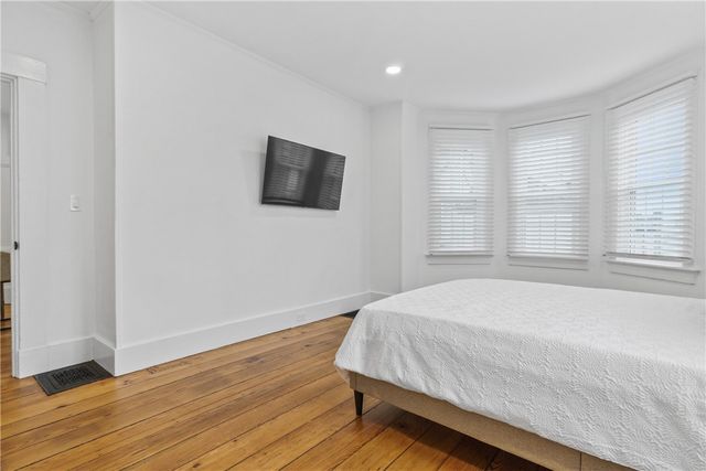 13 Sherman Street, Newport, RI 02840