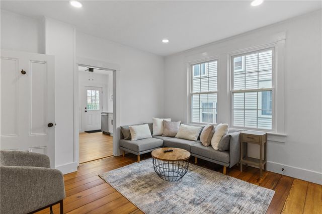 13 Sherman Street, Newport, RI 02840