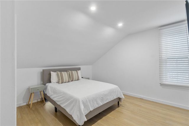 13 Sherman Street, Newport, RI 02840