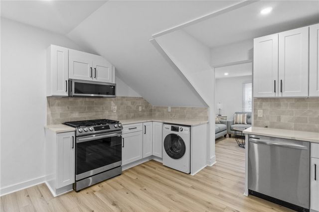 13 Sherman Street, Newport, RI 02840