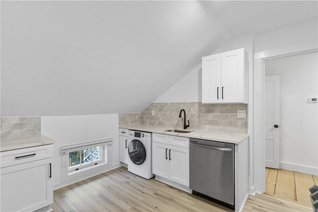 13 Sherman Street, Newport, RI 02840