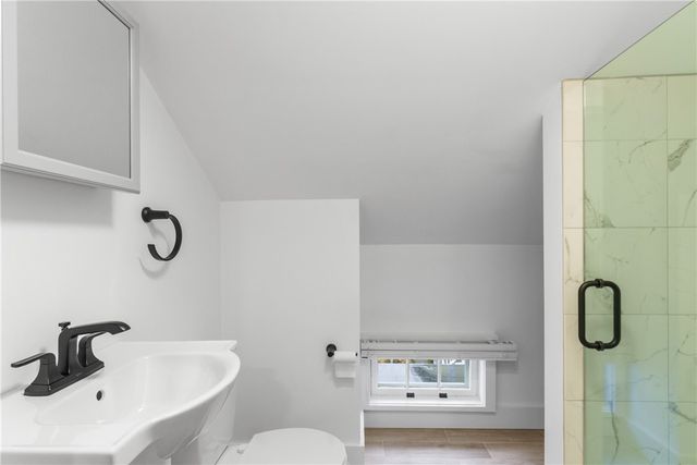 13 Sherman Street, Newport, RI 02840