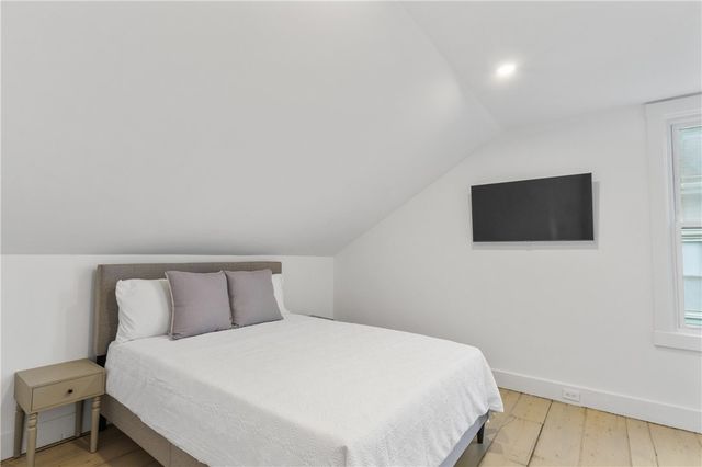 13 Sherman Street, Newport, RI 02840