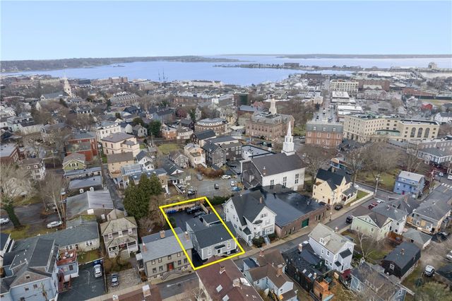 13 Sherman Street, Newport, RI 02840