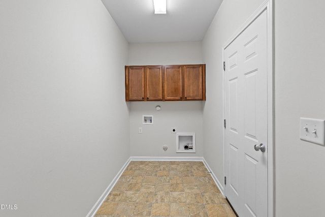 1058 Kingston Grove Drive, Cary, NC 27519