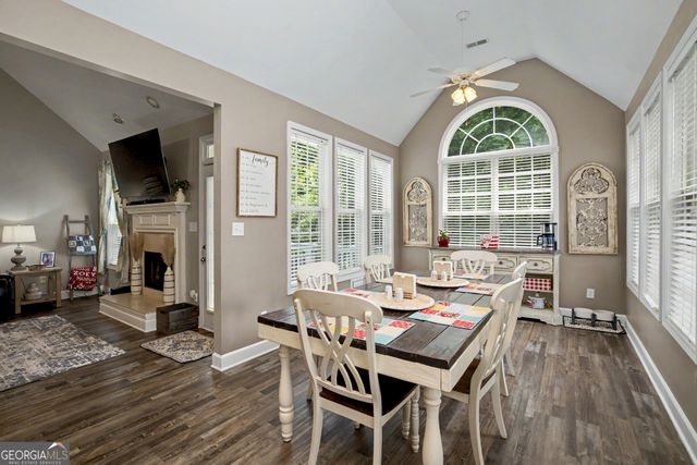 29 Fenway Court, Newnan, GA 30265