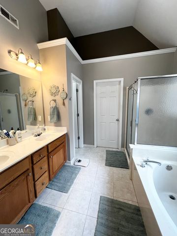 29 Fenway Court, Newnan, GA 30265