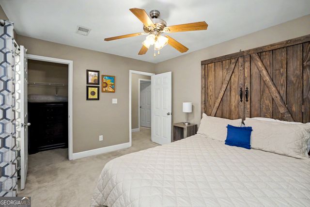 29 Fenway Court, Newnan, GA 30265