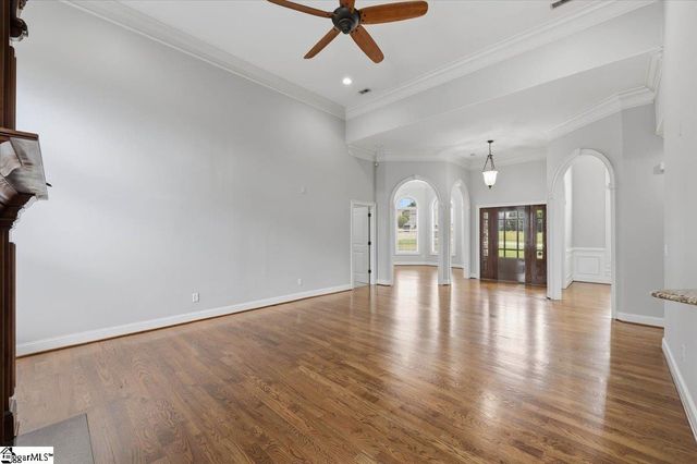 216 Kilburn Lane, Travelers Rest, SC 29690