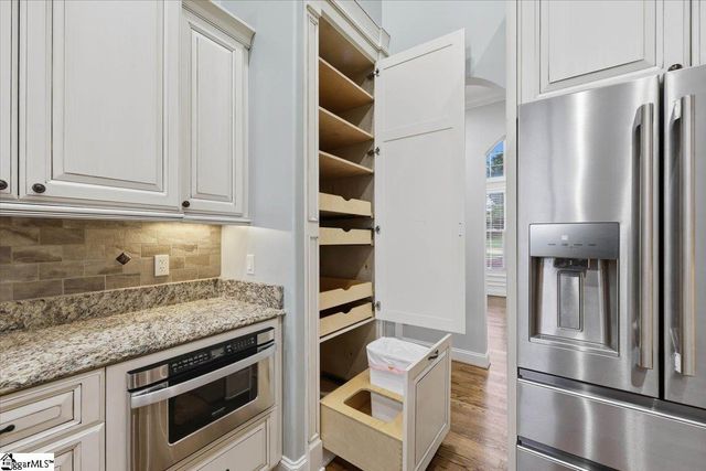 216 Kilburn Lane, Travelers Rest, SC 29690