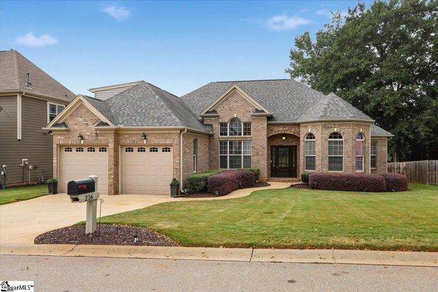 216 Kilburn Lane, Travelers Rest, SC 29690