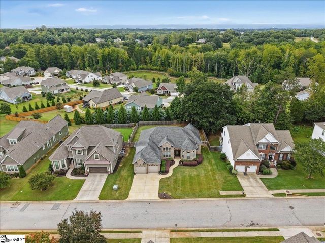 216 Kilburn Lane, Travelers Rest, SC 29690