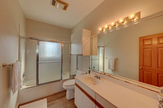 100 Lesiker Lane, Center Point, TX 78010