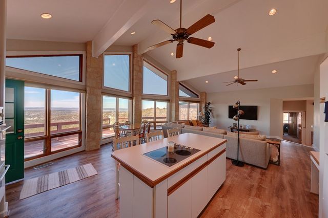 100 Lesiker Lane, Center Point, TX 78010