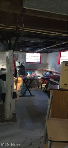 8109 Dorver Avenue, Cleveland, OH 44105