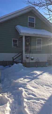 8109 Dorver Avenue, Cleveland, OH 44105