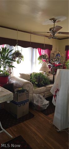 8109 Dorver Avenue, Cleveland, OH 44105