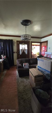 8109 Dorver Avenue, Cleveland, OH 44105