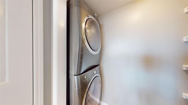 3525 Sage Road 1404, Houston, TX 77056