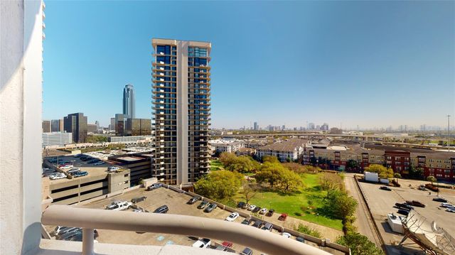 3525 Sage Road 1404, Houston, TX 77056