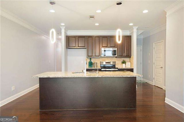 10659 Naramore Lane, Johns Creek, GA 30022