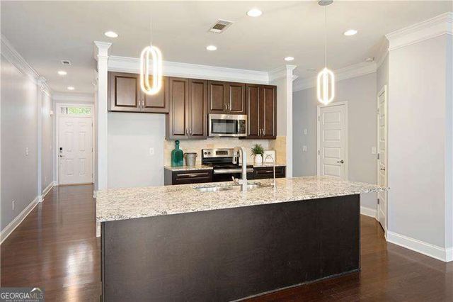 10659 Naramore Lane, Johns Creek, GA 30022