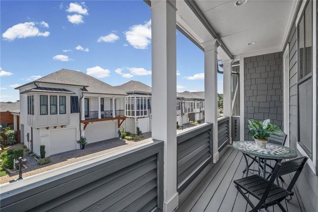112 Village Green Avenue, Woodstock, GA 30189
