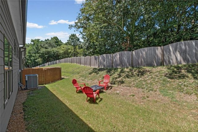 112 Village Green Avenue, Woodstock, GA 30189