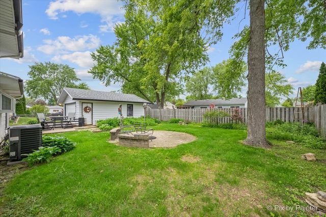 34W912 Clyde Parkway, St. Charles, IL 60174