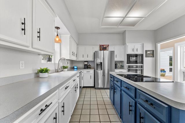 65 Indian Clover Drive, The Woodlands, TX 77381