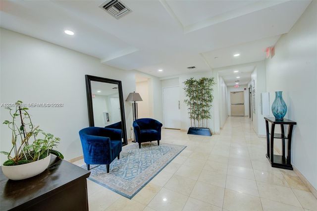 671 Biltmore Way PH, Coral Gables, FL 33134