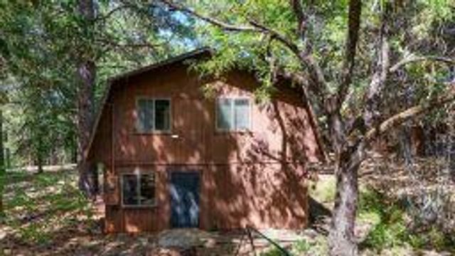 5595 Reservoir Rd, Georgetown, CA 95634
